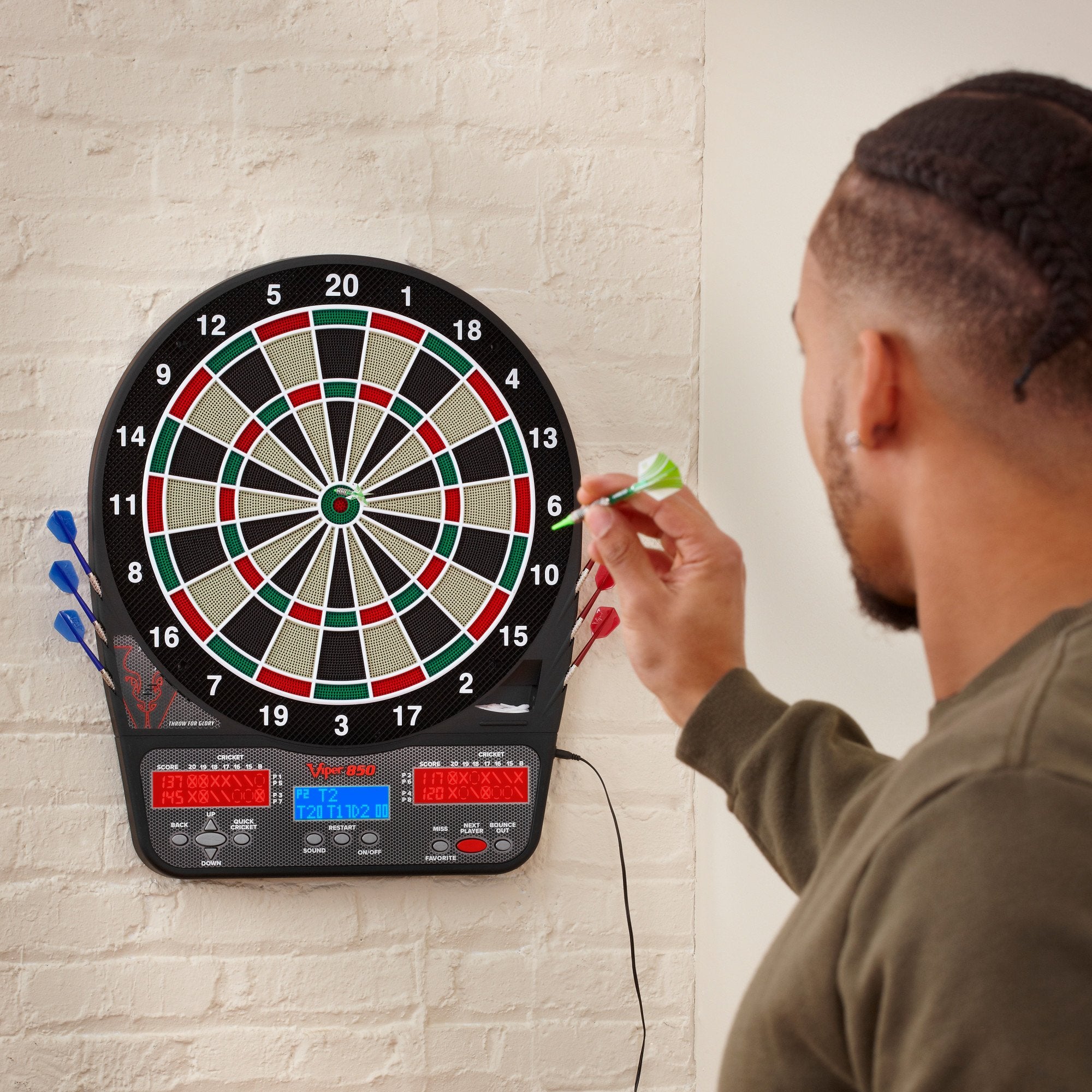 Viper 850 Electronic Dartboard with 450 scoring options - Game Room Shop